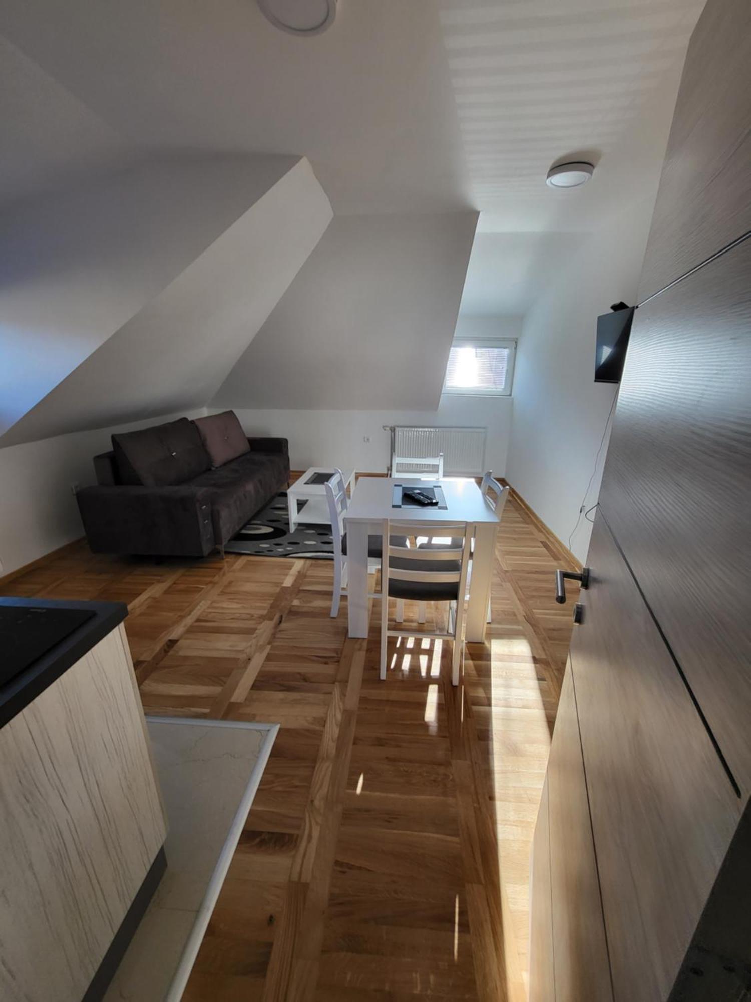 Apartments Vila Velickovic Zlatibor Rum bild